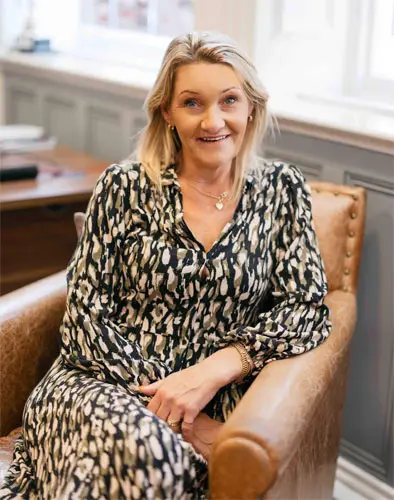 Emma  Gascoine